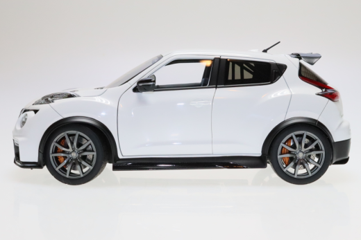 Nissan Juke R 2.0 | Autoart | 1:18