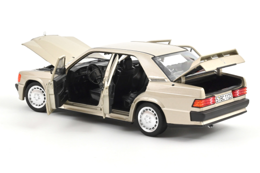 Mercedes-Benz 190 E 2.3-16 1984 Smoke Argent Métallisé | Norev | 1:18
