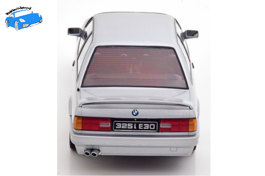 BMW 325i E30 M-Paket 2 1988 silber | KK-Scale | 1:18