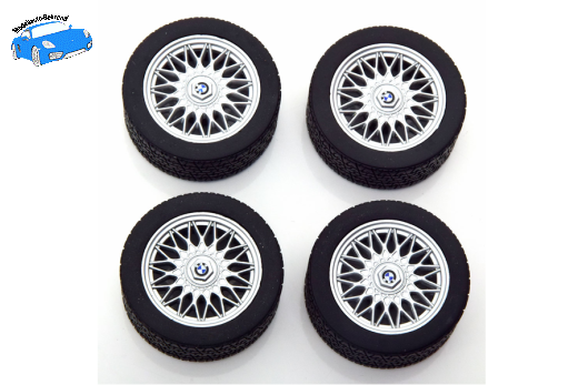 BMW E30 Felgen mit Reifen 18´ | KK-Scale | 1:18