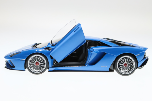 Lamborghini Aventador S Coupe 2017 blue | Autoart | 1:18