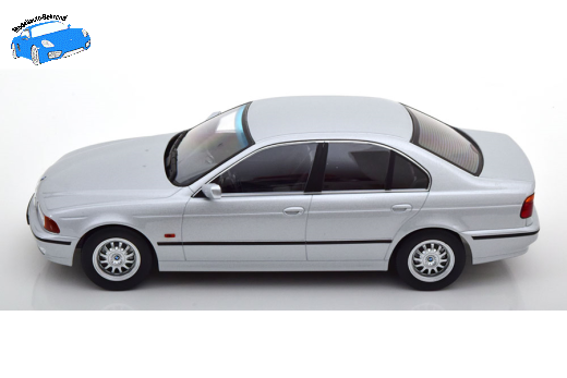 BMW 530d E39 Limousine 1995 silber | KK-Scale | 1:18