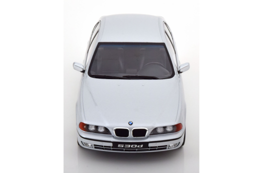 BMW 530d E39 Limousine 1995 silber | KK-Scale | 1:18