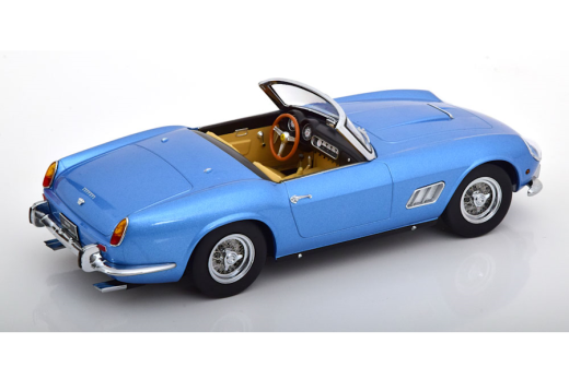 Ferrari 250 GT California Spyder mit Hardtop 1960 hellblau-metallic | KK-Scale | 1:18