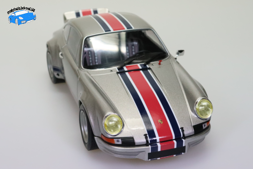 Porsche 911 RSR Solido 1:18