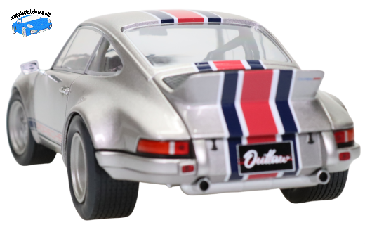 Porsche 911 RSR Solido 1:18