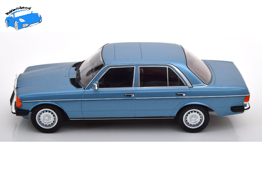 Mercedes 230E W123 1975 hellblau-metallic | KK-Scale | 1:18