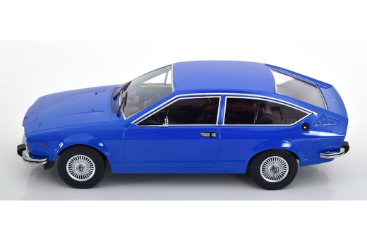Alfa Romeo Alfetta 2000 GTV 1976 blau | KK-Scale | 1:18