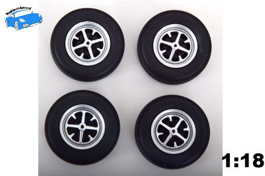 Ford Taunus Felgen und Reifen Set 1 1971 | KK-Scale | 1:18