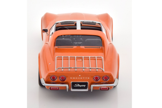 Chevrolet Corvette C3 mit Sidepipes 1972 orange-metallic | KK-Scale | 1:18
