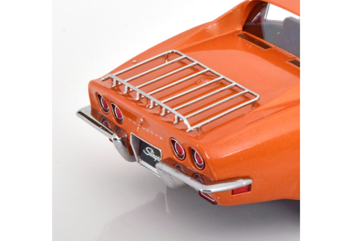 Chevrolet Corvette C3 mit Sidepipes 1972 orange-metallic | KK-Scale | 1:18