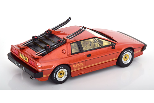 Lotus Esprit Turbo Movie-Version mit Ski 1981 kupfer/gold | KK-Scale | 1:18