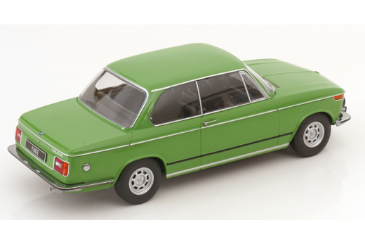 BMW 1502 2.Serie 1974 grün | KK-Scale | 1:18