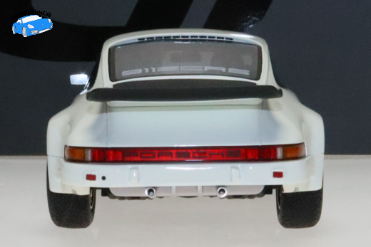 Porsche 911 SC RS 1984 GT Spirit 1:18