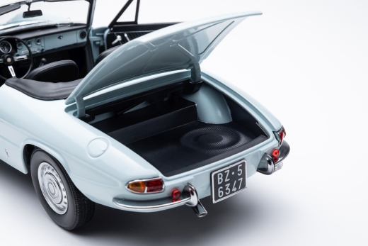 Alfa Romeo 1600 Duetto Spider 1966 - blu celeste AR513 | Touring Model Cars | 1:18