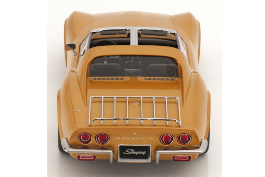 Chevrolet Corvette C3 mit abnehmbaren Dachteilen und Sidepipes 1972 goldmetallic| KK-Scale | 1:18
