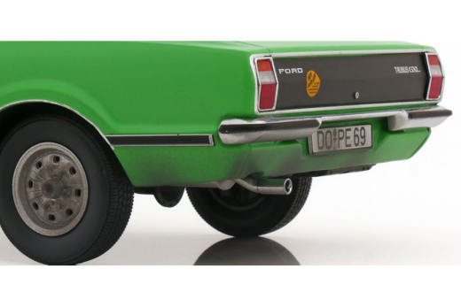 Ford Taunus GXL mit Vinyldach Dirty Version 1971 hellgrün/mattschwarz | KK-Scale | 1:18