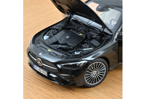 Mercedes-Benz CLE Coupe 2024 Obsidianschwarz metallic | Norev | 1:18