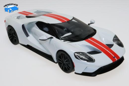 Ford GT 2017 GT-Spirit 1:18 Defekt: Sprung in Frontscheibe, Spiegel abgerissen