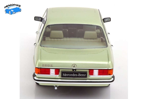Mercedes 280E W123 1977 hellgrün-metallic KK-Scale 1:18