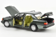 Mercedes-Benz 230 E 1990 Nachtgrün metallic | Norev | 1:18