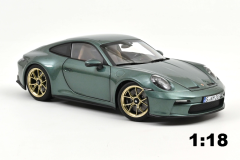 Porsche 911 GT3 mit Touring-Paket 2021 Malachitgrün metallic | Norev | 1:18