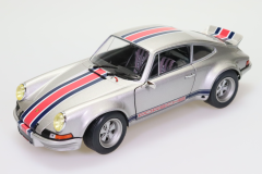Porsche 911 RSR Solido 1:18
